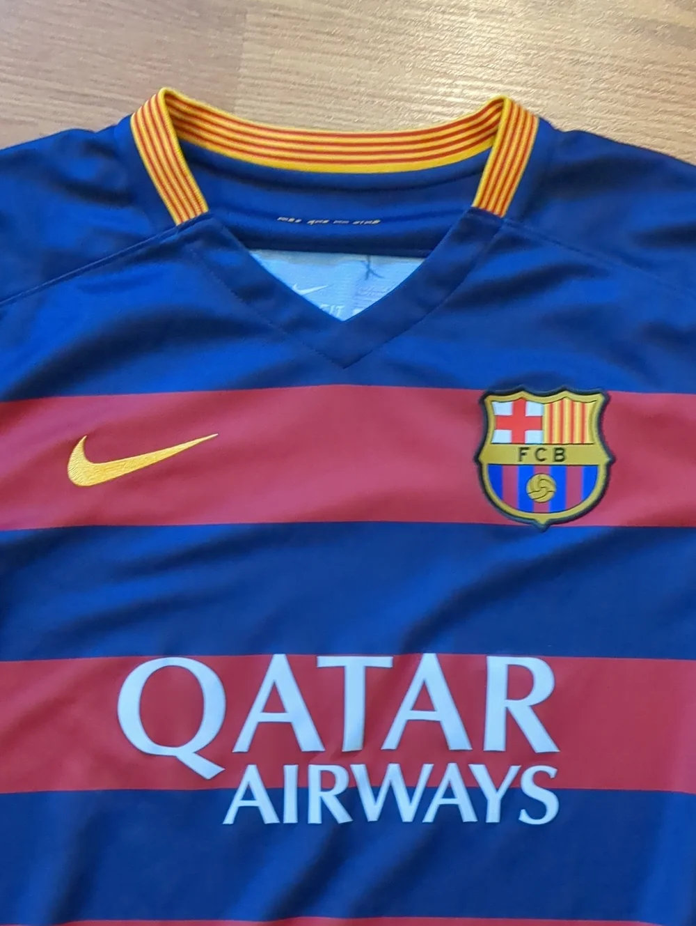 Nike FC Barcelona 2015/16 Home Soccer Jersey Qatar Airways LFP Patch